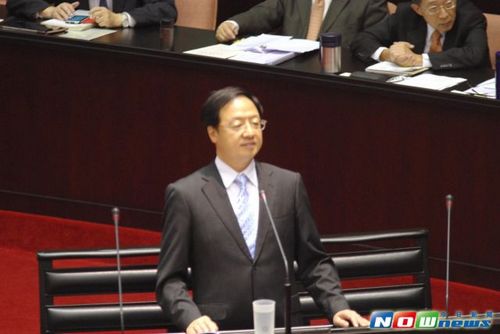 臺灣食品安全危機頻發臺行政長官江宜樺致歉